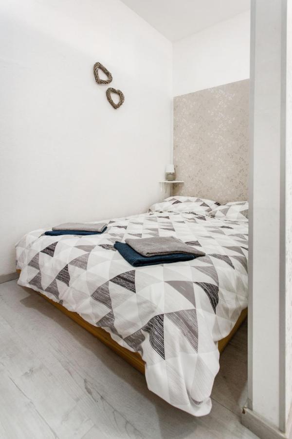 Central Downtown Apartment بودابست المظهر الخارجي الصورة