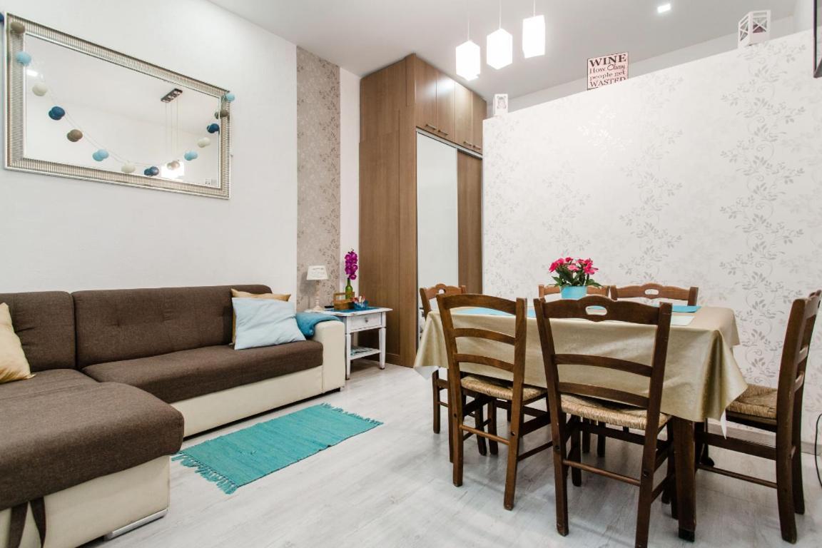 Central Downtown Apartment بودابست المظهر الخارجي الصورة